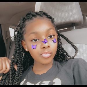 Meet your Posher, Dynae